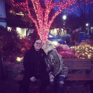 Meet your Posher, Lucis